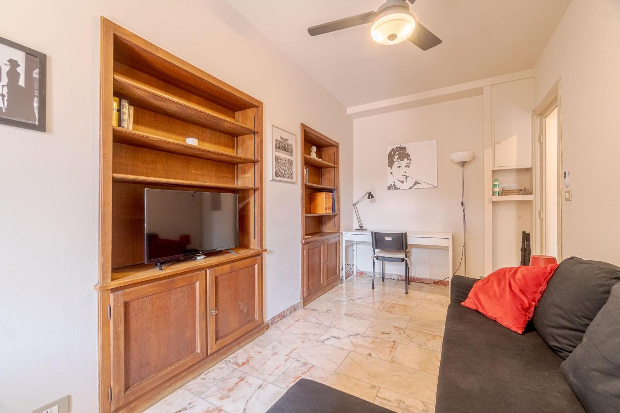 Апартаменты Casa Valeggio Attic Apt Few Steps From Porta Nuova Турин Экстерьер фото